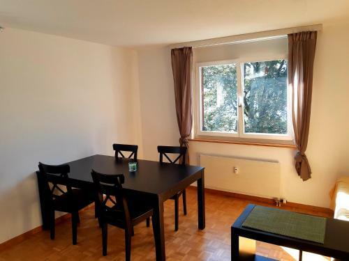 Apartment 2,5 Zimmer Im Ferienhaus Damian