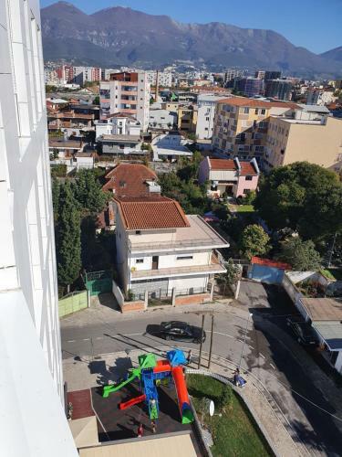 Rovena's Apartment - Free Parking