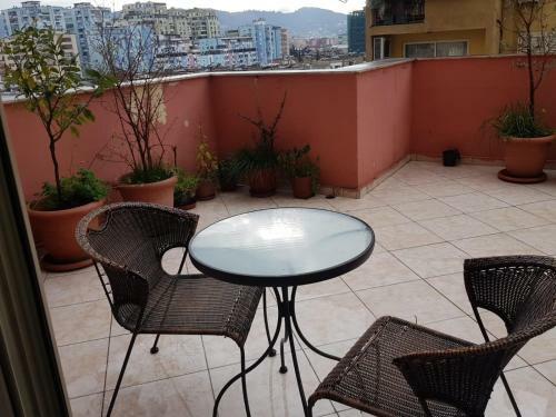 Hostal Veranda Rooms And Apartments