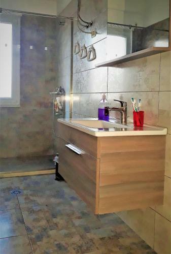 Hostal Guesthouse Bela