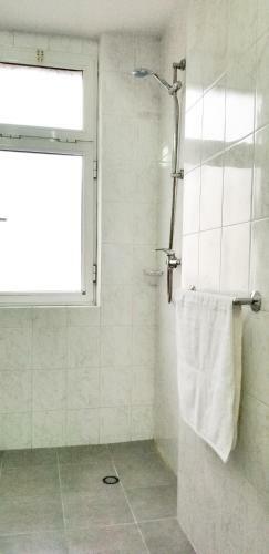 Spacious And Cozy Apartment - Ajia Apartment