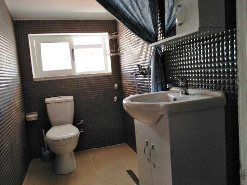 Hostal Rowdy Guest House At City Centre