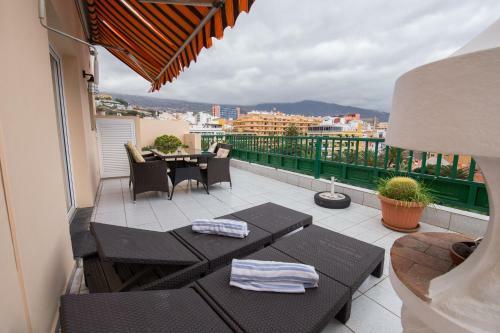 Apartamento Large Penthouse With Sunny Terrace