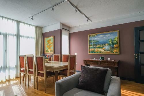 Hostal Friends' Apartment Tirana