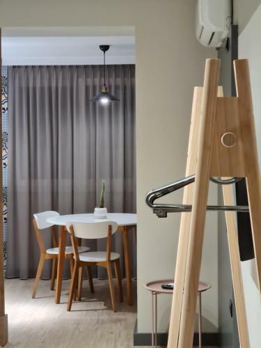 Tam Myslym Shyri Lux Studio Apartment No.1