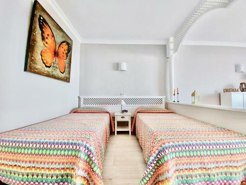 Ocean And Sun Studio Apartment