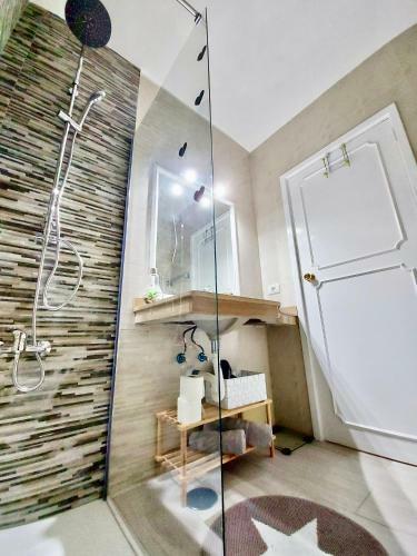 Ocean And Sun Studio Apartment