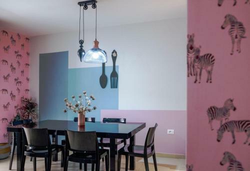 New Bazaar Stylish Apartment In Tirana?s Heart