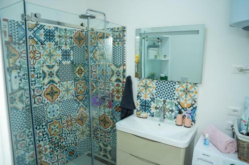New Bazaar Stylish Apartment In Tirana?s Heart