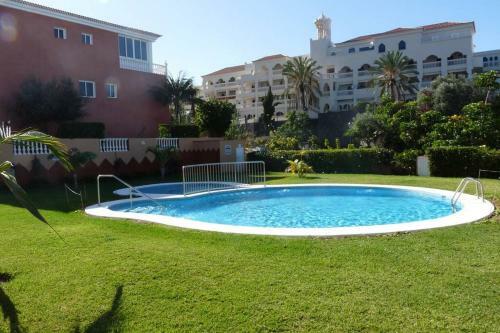 Quiet Apartament With Terrace And Pool