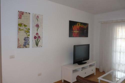 Quiet Apartament With Terrace And Pool