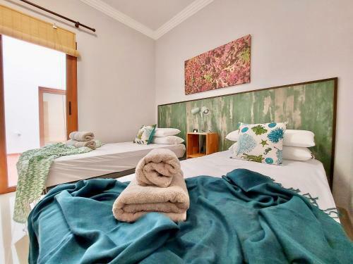 Aromas Suites Apartments