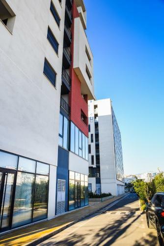 West Business Apartments