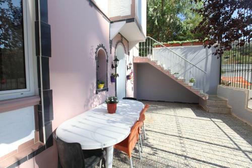 Apartamento Castle Vila Of Tirana