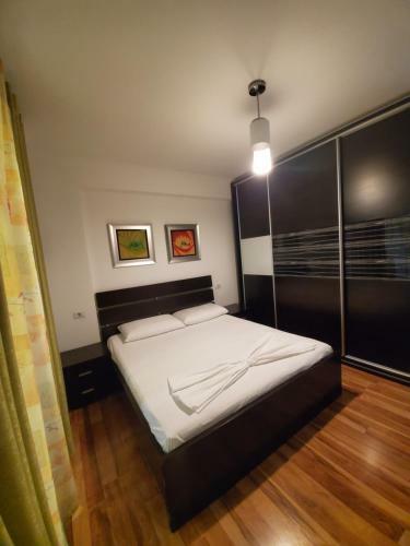 Nora's Tirana Apartment