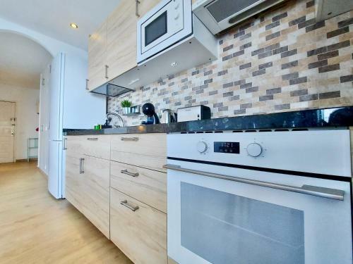 Apartamento Seaview Terrace By Tor