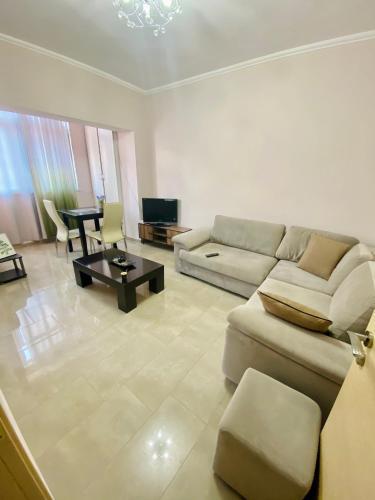 Ultra Apartments New Baazar 2