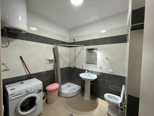 Apartment Tirana Near The New Boulevard