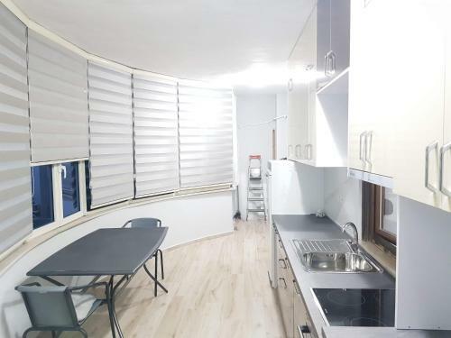 Apartamento Arli's House Between The Centre And New Pazar