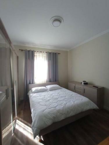 Lovely Modern Apartment(2 Beds+2 Baths) In A Villa