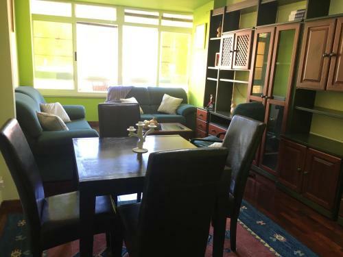 Apartamento Duplex Rosalia De Castro. Ribadavia