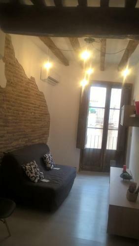 Casa-apart Rehabilitada St Mikel