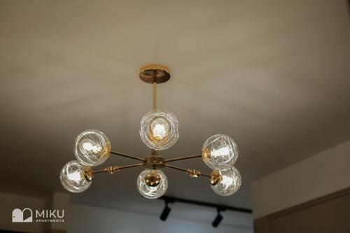 Miku Apartment-perfect 1bd At Komuna E Parisit