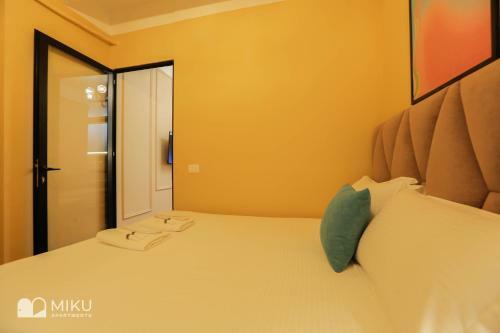 Miku Apartment-perfect 1bd At Komuna E Parisit