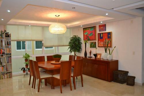 Coyoacan Florida Luxury Apartment 4br-4ba 2parking