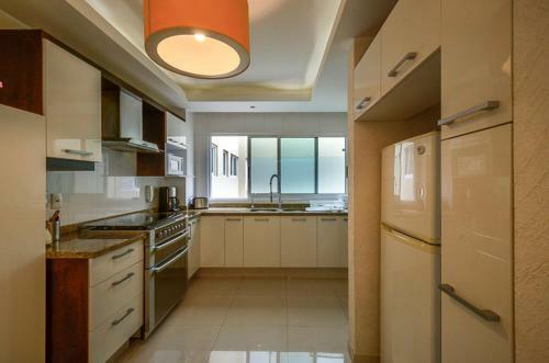 Coyoacan Florida Luxury Apartment 4br-4ba 2parking