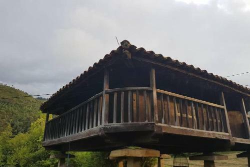 Preciosa Casona Con H�rreo