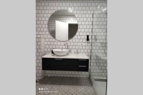Apartamento Un Balc�n Sobre El Rio Sella