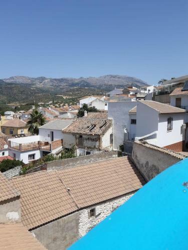 Beautiful 4-bed Townhouse With Splash Pool