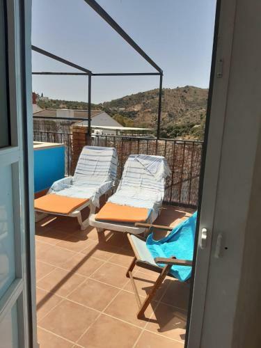 Beautiful 4-bed Townhouse With Splash Pool