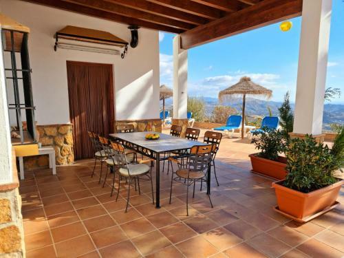 Casa Las Encinas In Beautiful Riogordo !