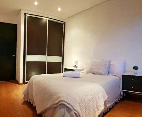 Hostal Room In Residential Wtc