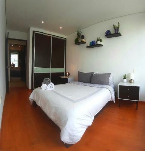 Hostal Room In Residential Wtc