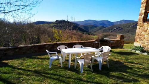 Agroturismo Can Torrent Vell De Rocabruna