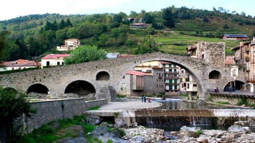 Agroturismo Can Torrent Vell De Rocabruna
