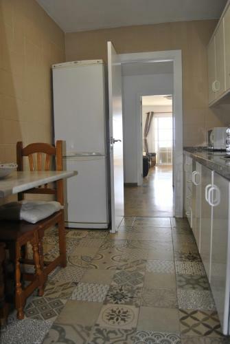 Apartamento Frente Al Mar,primera Linea De Playa
