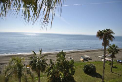 Apartamento Frente Al Mar,primera Linea