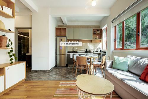 Chic Modern La Condesa Apt In Art Deco Building