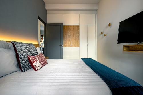 Chic Modern La Condesa Apt In Art Deco Building