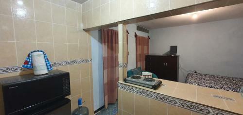 Hostal Departamento Comodo Muy Cercano Al Aeropuerto