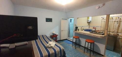 Hostal Departamento Comodo Muy Cercano Al Aeropuerto