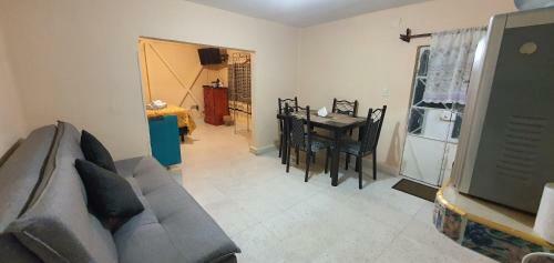 Hostal Departamento Comodo Muy Cercano Al Aeropuerto