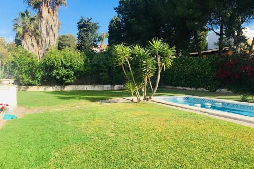 Villa Estilo Californiano Con Piscina