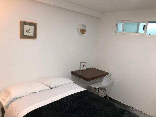 Caravansaro Horacio 1719 Polanco