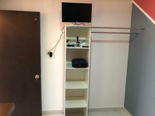 Caravansaro Horacio 1719 Polanco