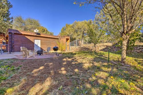 Beautiful Payson Log Cabin With Yard And Fire Pit